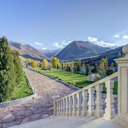 Mountain View Hot Spring Resort ビシュケク エクステリア 写真