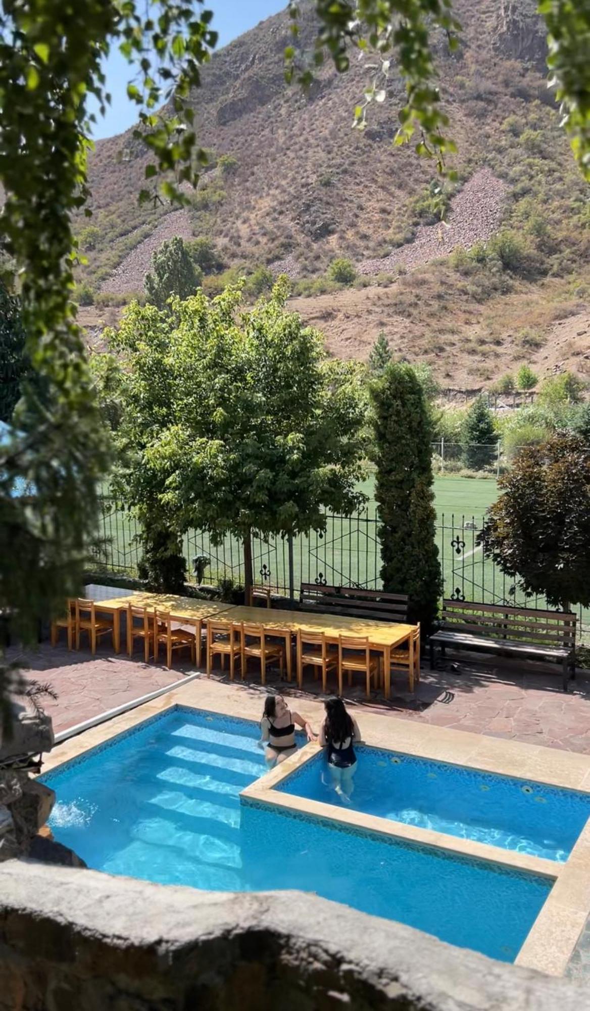 Mountain View Hot Spring Resort ビシュケク エクステリア 写真