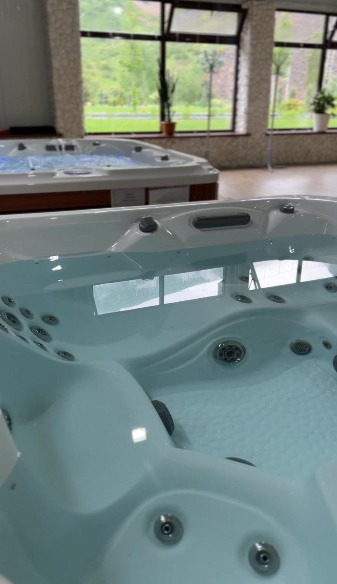 Mountain View Hot Spring Resort ビシュケク エクステリア 写真